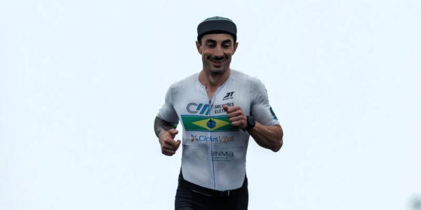 Macaquinho New Kona Aero 3T Sports